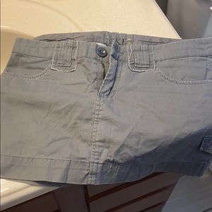 Buckle brand gray mini skirt